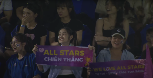 Danh tính hot girl xinh đẹp gây Danh tính hot girl xinh đẹp gây