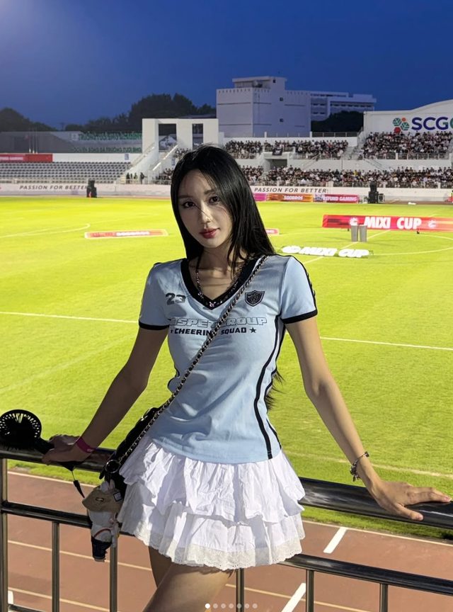 Danh tính hot girl xinh đẹp gây Danh tính hot girl xinh đẹp gây