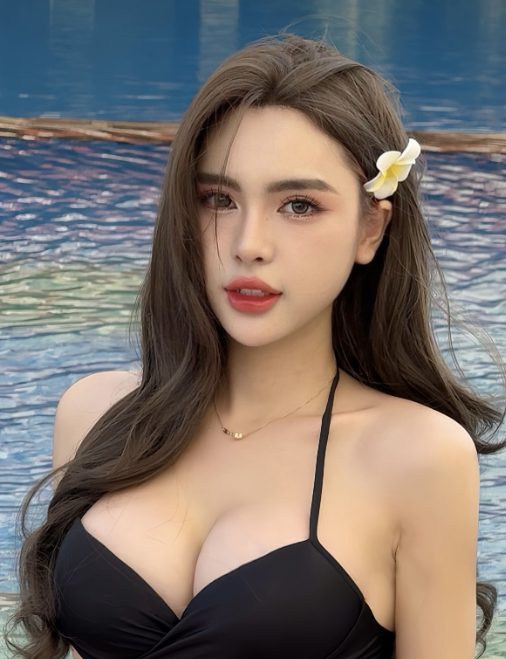 Bị dân tình nghi ngờ lạm dụng chỉnh sửa ảnh sau màn khoe vóc dáng quá