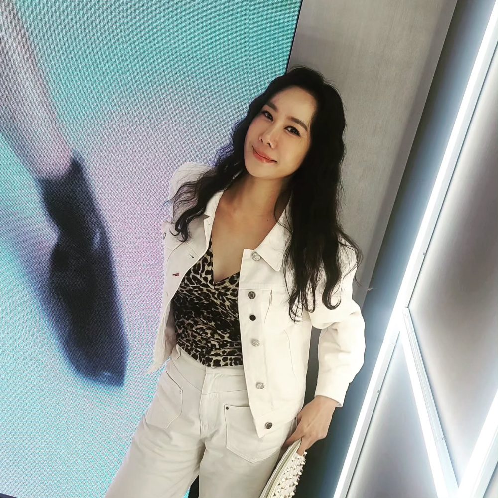 Nữ diễn viên bị gạ gẫm khiếm nhã hàng chục năm chỉ vì cảnh hở sốc trong phim Sex is Zero- Ảnh 9. Nữ diễn viên bị gạ gẫm khiếm nhã hàng chục năm chỉ vì cảnh hở sốc trong phim Sex is Zero- Ảnh 9.