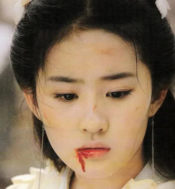 Siêu phẩm cổ trang chiếu 500 lần vẫn đứng top 1 rating, nữ chính đẹp đến mức 20 năm không có đối thủ- Ảnh 5. Siêu phẩm cổ trang chiếu 500 lần vẫn đứng top 1 rating, nữ chính đẹp đến mức 20 năm không có đối thủ- Ảnh 5.