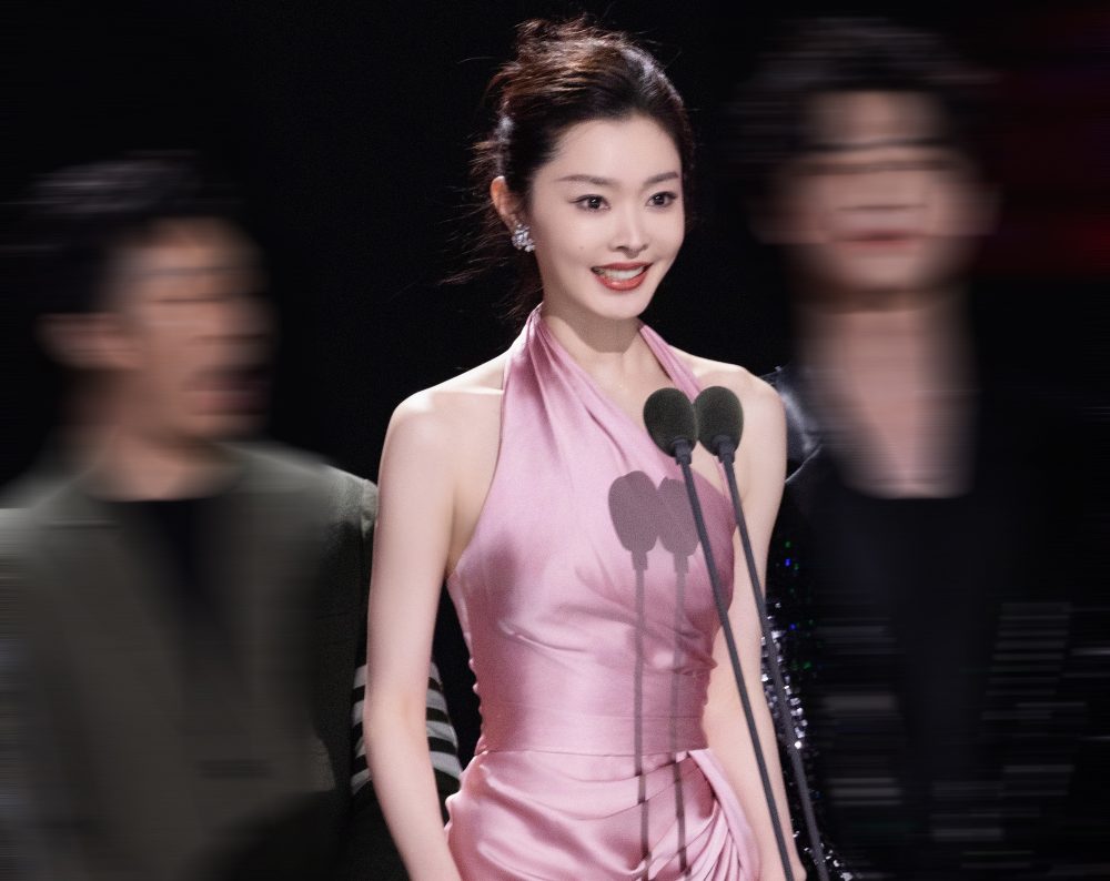 Showbiz có một mỹ nhân dung mạo đẹp như hoa nhưng thích chơi xấu đồng nghiệp, nghe tên ai cũng ngỡ ngàng- Ảnh 2.