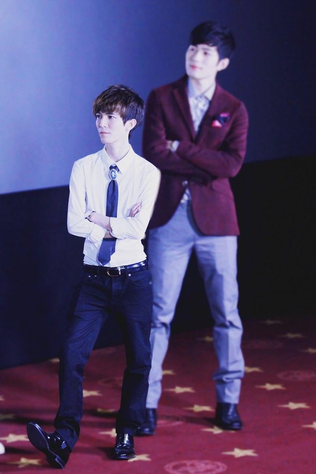 Mỹ nam cứ đóng phim với ai là người đó bị phong sát, đẹp như tượng tạc nhưng xui xẻo không ai bằng- Ảnh 8. Mỹ nam cứ đóng phim với ai là người đó bị phong sát, đẹp như tượng tạc nhưng xui xẻo không ai bằng- Ảnh 8.