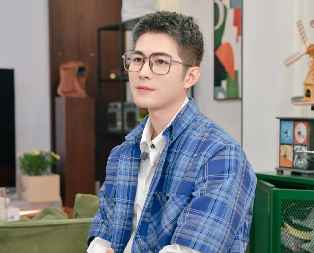 Mỹ nam cứ đóng phim với ai là người đó bị phong sát, đẹp như tượng tạc nhưng xui xẻo không ai bằng- Ảnh 7. Mỹ nam cứ đóng phim với ai là người đó bị phong sát, đẹp như tượng tạc nhưng xui xẻo không ai bằng- Ảnh 7.