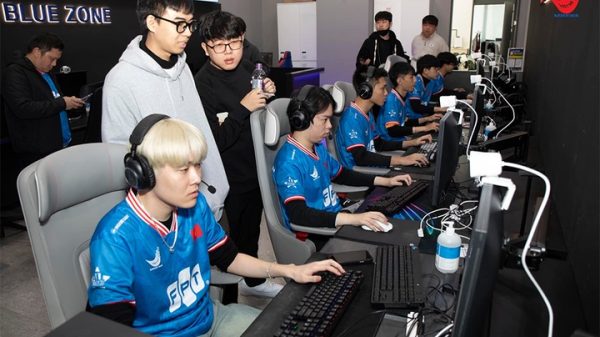 LMHT Việt Nam đánh bại nhà vô địch thế giới T1 , khởi đầu ấn tượng tại KeSPA Cup 2024 34 LMHT Việt Nam đánh bại nhà vô địch thế giới T1 , khởi đầu ấn tượng tại KeSPA Cup 2024 viet nam kespa 2024jpg