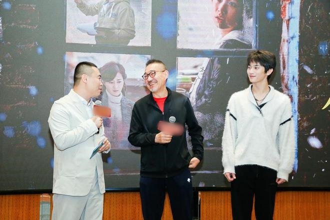 Phim thất bại ê chề vì chỉ bán được 3 vé, dở đến mức bị chê Phim thất bại ê chề vì chỉ bán được 3 vé, dở đến mức bị chê