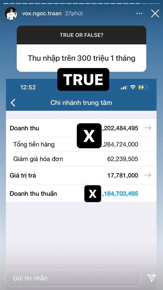 Gái xinh khoe sắc vóc với Gái xinh khoe sắc vóc với