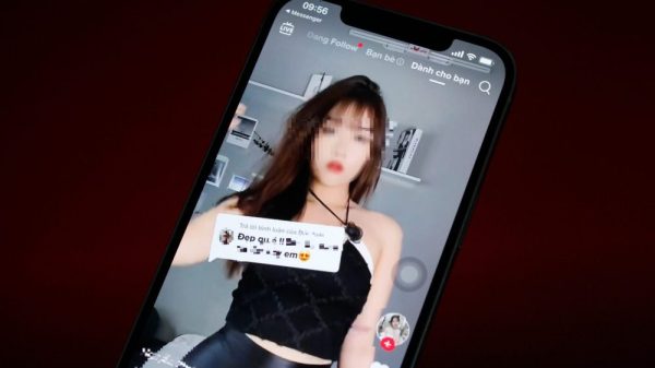 Nữ diễn viên 18+ livestream nhạy cảm trên TikTok, có dấu hiệu vi phạm pháp luật, nền tảng này đang đi quá giới hạn? zgcmmzj 1691057040662 16910570414251830467754