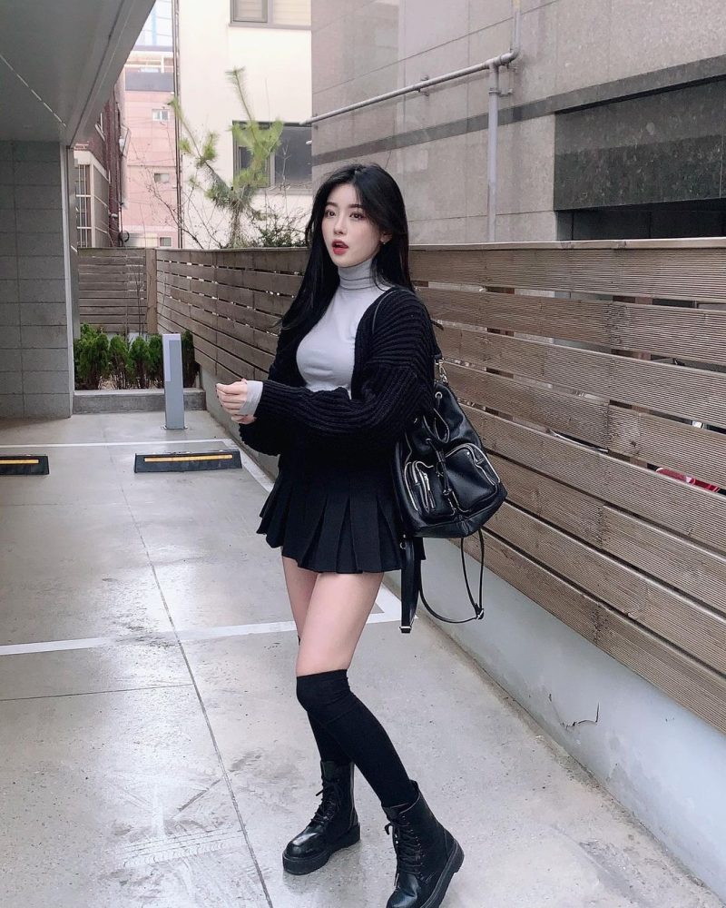 006wgskjgy1gnxzjx6s44j30u011iwmo Cùng chiêm ngưỡng vẻ đẹp thuần khiết của cô nàng hotgirl Hàn Quốc