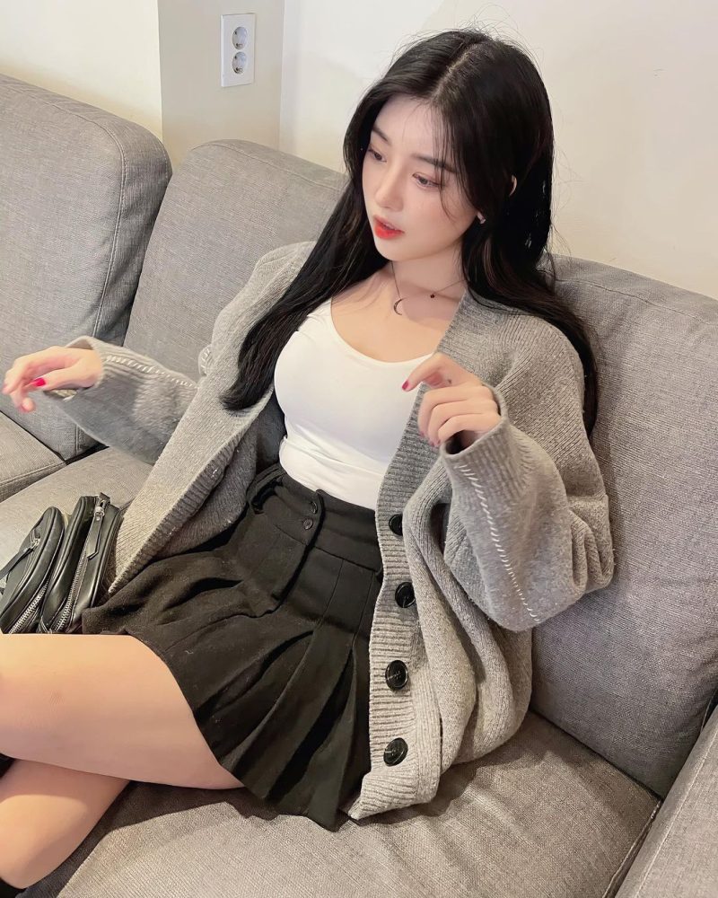 006wgskjgy1gnxzk5mmcjj30u011i11c Cùng chiêm ngưỡng vẻ đẹp thuần khiết của cô nàng hotgirl Hàn Quốc