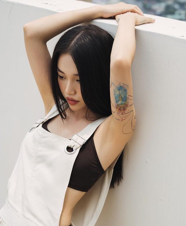 03-3 Bất ngờ Instagram gần 5 triệu follow của Linh Ngọc Đàm chỉ còn vài hình ảnh đen trắng 03 3