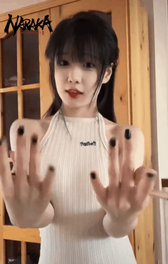 Gái xinh đu trend “kỳ lạ” trên Tiktok: Lắc hông biên độ mạnh thu về… 40 triệu views, “Lisa Việt Nam” cũng không thể cưỡng - Ảnh 7. Gái xinh đu trend “kỳ lạ” trên Tiktok: Lắc hông biên độ mạnh thu về… 40 triệu views, “Lisa Việt Nam” cũng không thể cưỡng - Ảnh 7.