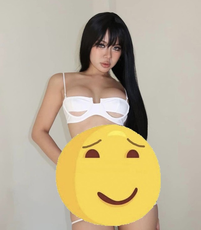 Bị chê vòng 1 khiêm tốn, nữ TikToker đáp trả bằng diện mạo mới "độ" - Ảnh 7. Bị chê vòng 1 khiêm tốn, nữ TikToker đáp trả bằng diện mạo mới "độ" - Ảnh 7.