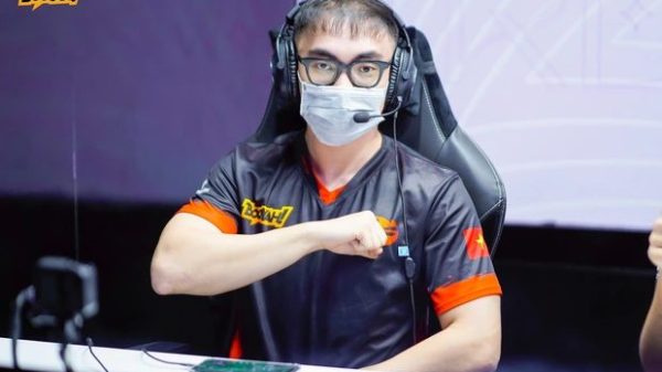 Rộ tin đồn chuyển nhượng ProE chia tay Team Flash, Akashi rời BOX Gaming? 1 1 jpg 2