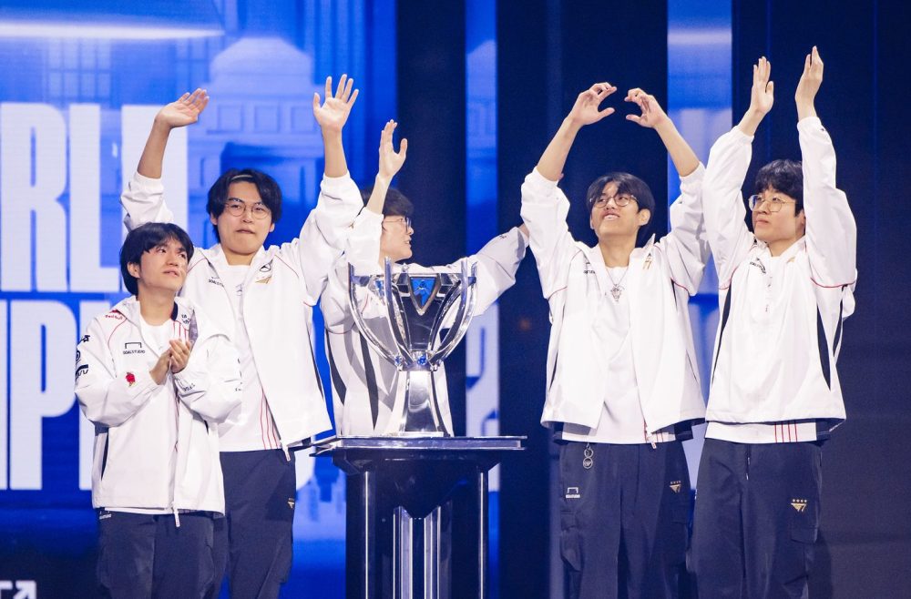 Khán giả LPL đánh giá nhà vô địch CKTG 2024 T1 Khán giả LPL đánh giá nhà vô địch CKTG 2024 T1