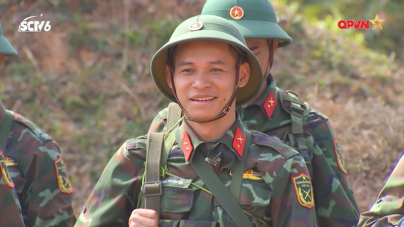 Sao Nhập Ngũ: Độ Mixi được chỉ huy khen có tố chất trở thành quân nhân xuất sắc 143