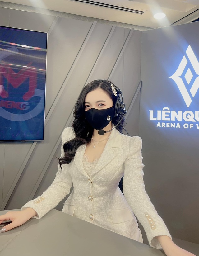 Dàn mỹ nữ của ĐTDV mùa Xuân 2022 khiến khán giả phải “đứng ngồi không yên”: Chỉ mong chờ đến ngày thi đấu để được ngắm! - Ảnh 6.