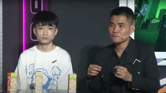 Hậu chung kết VFL: kẻ thẫn thờ, người hả hê vì Team Flash trở thành tân vương mới - Ảnh 1. Hậu chung kết VFL: kẻ thẫn thờ, người hả hê vì Team Flash trở thành tân vương mới - Ảnh 1.