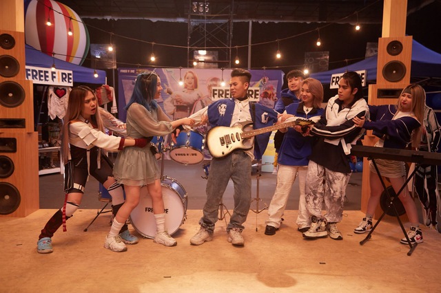 Cuối cùng Ma Gaming cũng bị cản bước bởi cặp streamer chị em sinh đôi siêu lầy lội cùng dàn hot TikToker - Ảnh 3.