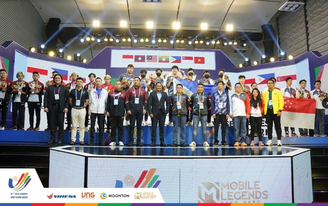 Game MOBA có lượt tải nhiều nhất ĐNÁ đã tìm ra chủ nhân HCV, không ngoài dự đoán cái tên mà ai cũng biết là ai - Ảnh 2. Game MOBA có lượt tải nhiều nhất ĐNÁ đã tìm ra chủ nhân HCV, không ngoài dự đoán cái tên mà ai cũng biết là ai - Ảnh 2.