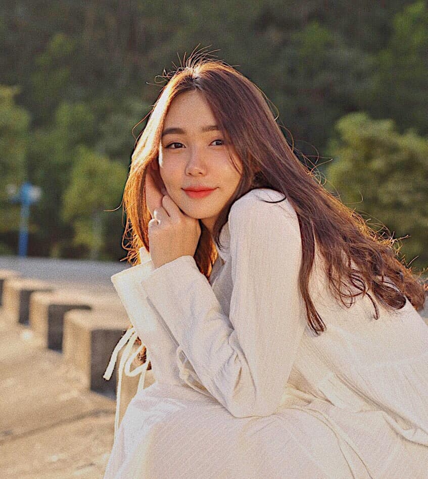 Hot girl xinh đẹp CS:GO lên stream của Độ Mixi tiết lộ chuyện tình duyên lận đận và cái kết nức nở - Ảnh 5. Hot girl xinh đẹp CS:GO lên stream của Độ Mixi tiết lộ chuyện tình duyên lận đận và cái kết nức nở - Ảnh 5.