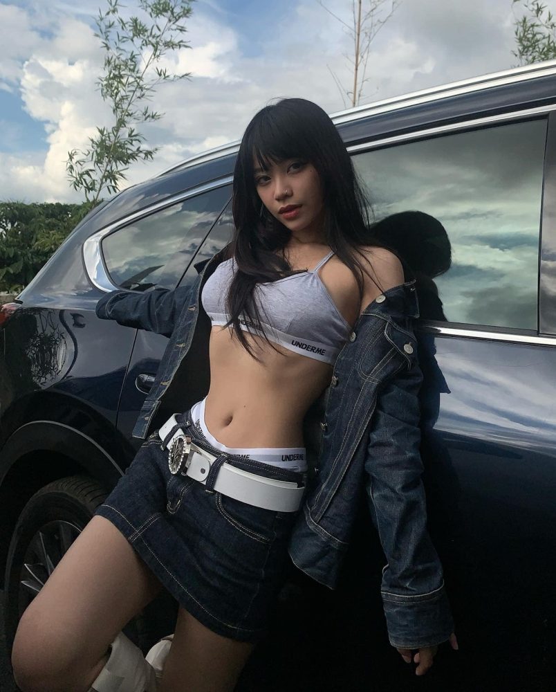 Soi loạt ảnh nét căng, "bỏng mắt" của hot girl Tốc Chiến, bộ nhớ có tràn fan vẫn nguyện lưu về - Ảnh 5. Soi loạt ảnh nét căng, "bỏng mắt" của hot girl Tốc Chiến, bộ nhớ có tràn fan vẫn nguyện lưu về - Ảnh 5.