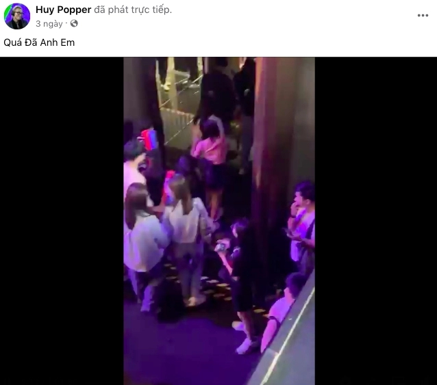 Không còn im lặng, BLV Huy Popper có hành động đầu tiên sau drama vạ miệng, khiến fan Thái giận dữ - Ảnh 1. Không còn im lặng, BLV Huy Popper có hành động đầu tiên sau drama vạ miệng, khiến fan Thái giận dữ - Ảnh 1.