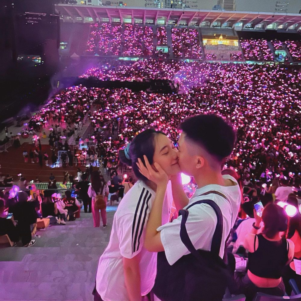 Hẹn hò chung với cặp đôi nhà "thần rừng" ADC, mỹ nữ giấu mặt khiến dân tình thắc mắc danh tính - Ảnh 6. Hẹn hò chung với cặp đôi nhà "thần rừng" ADC, mỹ nữ giấu mặt khiến dân tình thắc mắc danh tính - Ảnh 6.