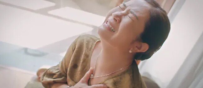 1732150663-tap-cuoi-doc-dao-doan-quoc-dam-nhan-cai-ket-bi-thuong-dan-mang-tranh-cai-nay-lua-untitled34-1741-914-width652height282 Độc Đạo tập cuối: Doãn Quốc Đam nhận cái kết giống thời Quỳnh Búp Bê, khán giả tìm bằng chứng Hồng còn sống - 6