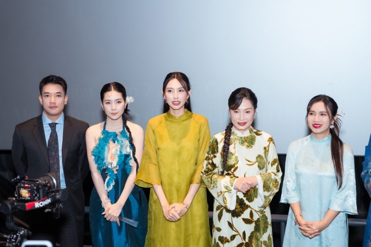 Hoa hậu nói cô hiểu gu của mỗi khán giả sẽ khác nhau, cách mình diễn có thể làm hài lòng một số người nhưng có thể không, nhất là những khán giả khó tính.