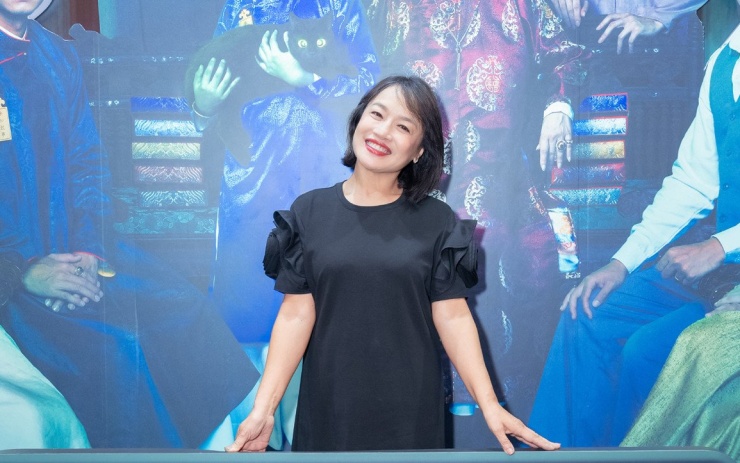 Diễn viên Tú Oanh lộ diện khác hẳn nhân vật oshin Xoài trong