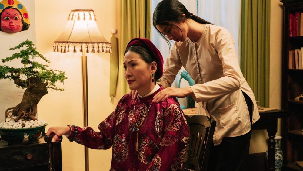 2-1732269383-668-width1966height1106 Phim kinh dị 18+ có Hồng Đào, Thùy Tiên còn hạn chế - 3