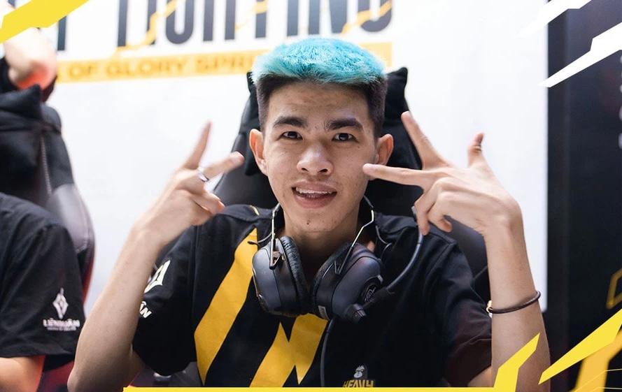 2 Liên Quân Mobile: Tuyển thủ Liên Quân nổi tiếng bất ngờ thông báo ngừng thi đấu 2