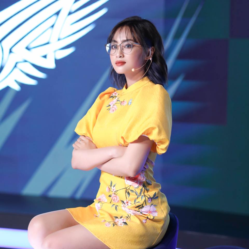 Sôi động mùa "chuyển nhượng" giới MC Esports sau nhiều lùm xùm drama- Ảnh 2.