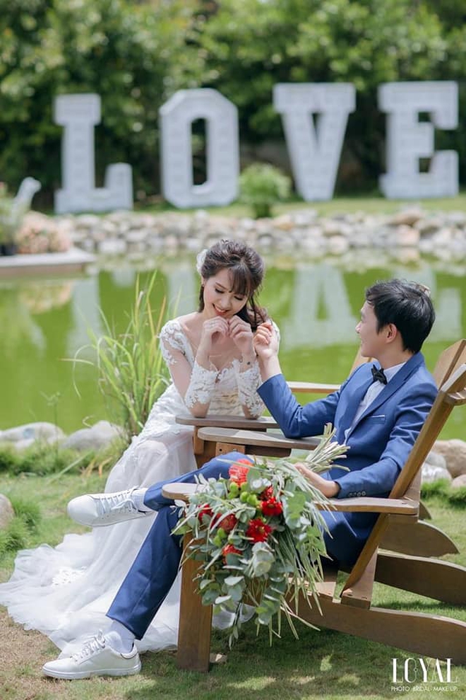 Ngân Sát Thủ diện váy cưới, fan hồn nhiên nhắc về hình ảnh khóc lóc đáng thương của thành viên hội Tứ hoàng 27780927930680041234507298035063776356061036n 164882903717428245401