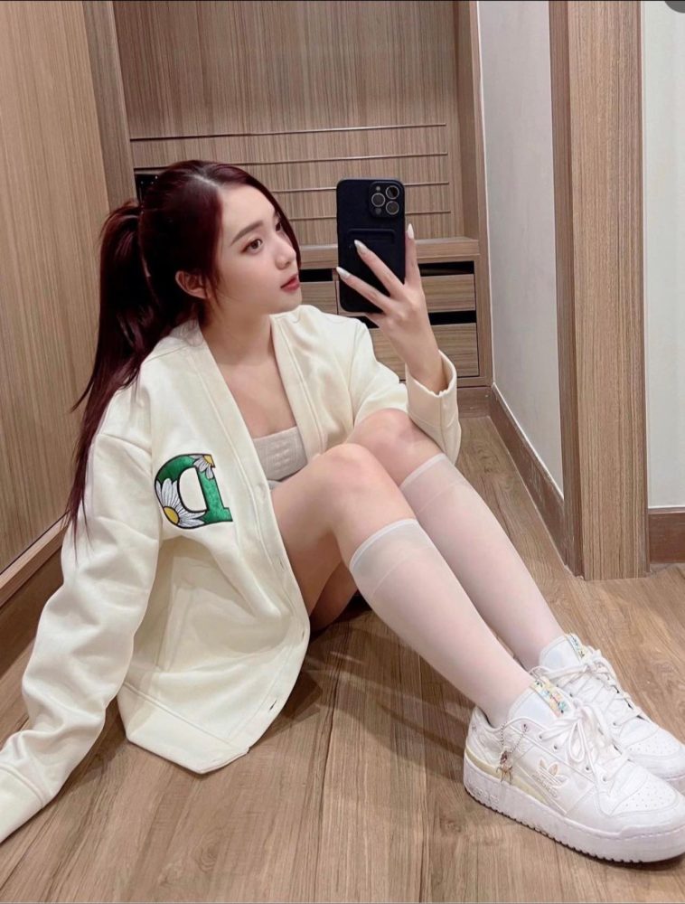 28-2 MC Phương Thảo diện đồ cực xinh nhận được "cơn mưa" khen ngợi từ dân mạng 28 2