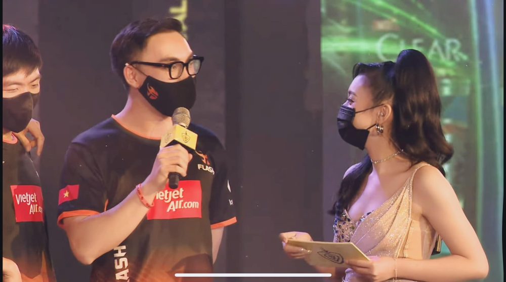 ProE thông báo giải nghệ, cộng đồng liên tục nhắc đến hai từ 'huyền thoại' - Ảnh 3. ProE thông báo giải nghệ, cộng đồng liên tục nhắc đến hai từ 'huyền thoại' - Ảnh 3.