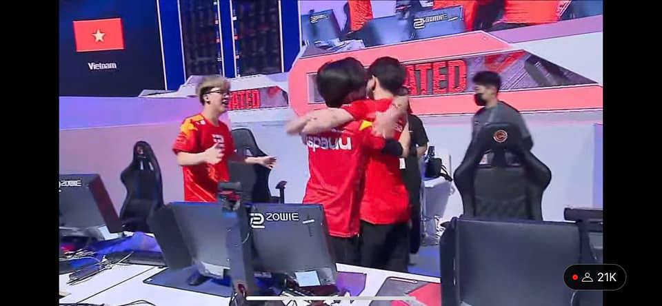 Đội tuyển Việt Nam “vượt mặt” nhiều ông lớn, giành Á quân tại giải đấu PUBG thế giới - Ảnh 5.