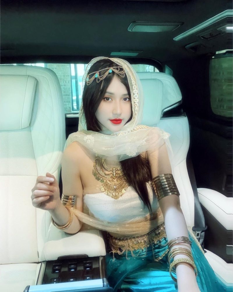 Hot girl Liên Quân 'lấn sân' review xế hộp và những 'trái ngọt' đầu tiên - Ảnh 4. Chú thích ảnh