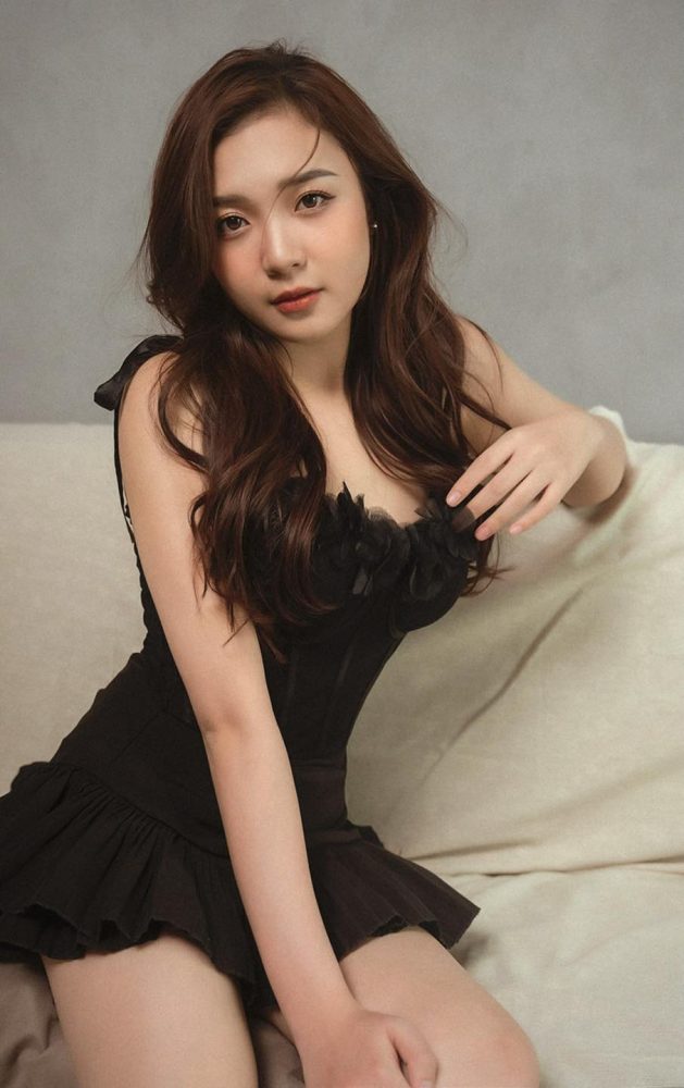 Khi các nữ MC hot nhất APL 2022 đứng chung khung hình, gấp ba sự xinh đẹp - Ảnh 6.