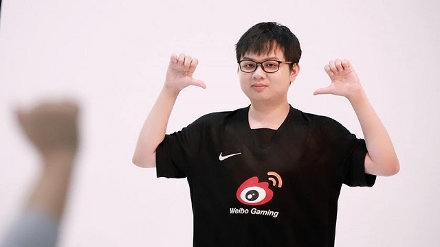 314-3 Thầy giáo Ba chơi lớn, công khai mức lương "khủng" mời SofM về đội 314 3