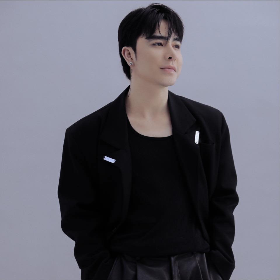 Hẹn hò với nữ streamer xinh đẹp, nam tuyển thủ tích cực hơn sau bê bối 'Global Ban' - Ảnh 1. Hẹn hò với nữ streamer xinh đẹp, nam tuyển thủ tích cực hơn sau bê bối 'Global Ban' - Ảnh 1.