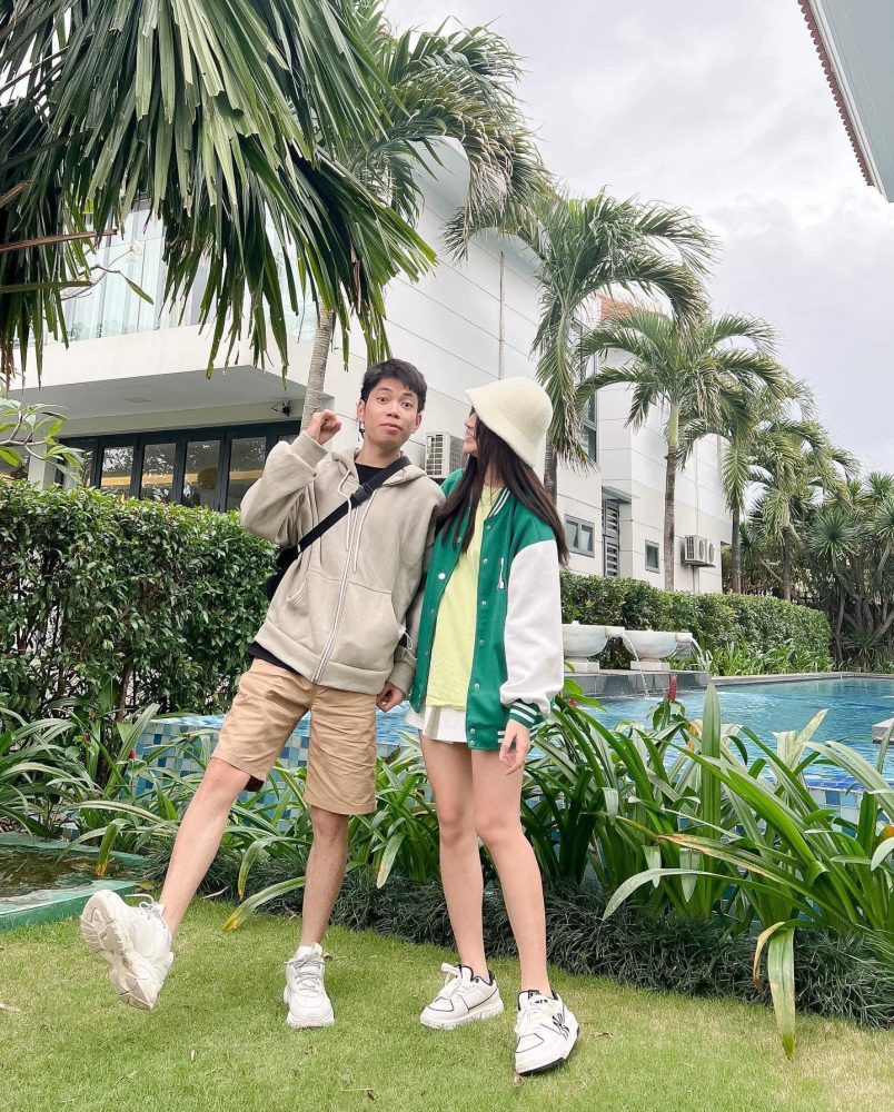 320346586683352539897485579719807131978041n-1672228299012389875446-1672305423643-16723054237422074746716 Lyly Sury - Quang Hải khoe ảnh tình tứ trong kỳ nghỉ tại Đà Nẵng 320346586683352539897485579719807131978041n 1672228299012389875446 1672305423643 16723054237422074746716