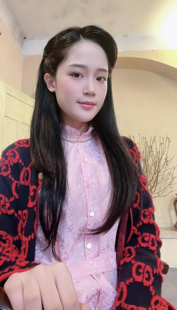 Gái xinh màn ảnh đang gây "sốt", cận cảnh nhan sắc không tỳ vết - Ảnh 7. Gái xinh màn ảnh đang gây "sốt", cận cảnh nhan sắc không tỳ vết - Ảnh 7.