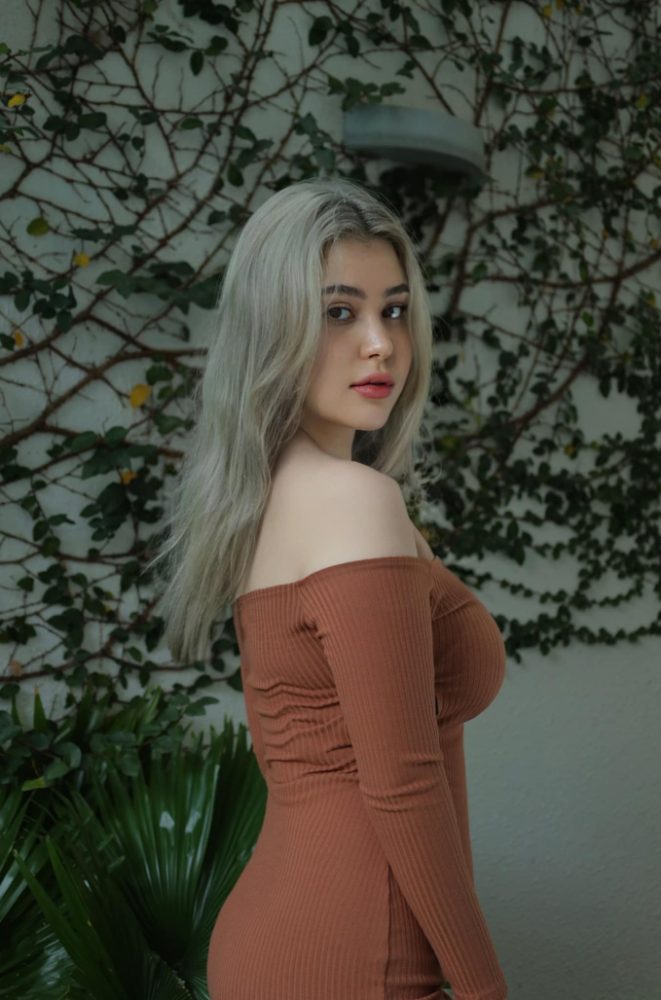 Diện đồ o ép vòng 1, hot girl lai Tây khiến người xem muốn "ná thở" - Ảnh 7. Diện đồ o ép vòng 1, hot girl lai Tây khiến người xem muốn "ná thở" - Ảnh 7.