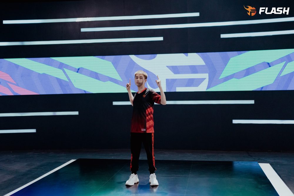 3253688365109738611335677995279726639980016n-16736613287231327062209-1673670676042-16736706761242060044899 Team Flash "chốt sổ" đội hình với 4 tân binh nhưng vắng bóng ADC 3253688365109738611335677995279726639980016n 16736613287231327062209 1673670676042 16736706761242060044899