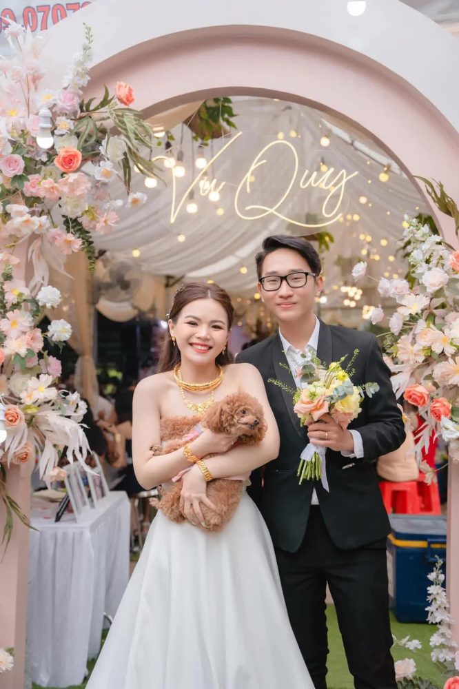 'Hậu phương' sang Campuchia làm công tác 'hậu cần', tuyển thủ Việt sướng nhất Frankky! - Ảnh 2.