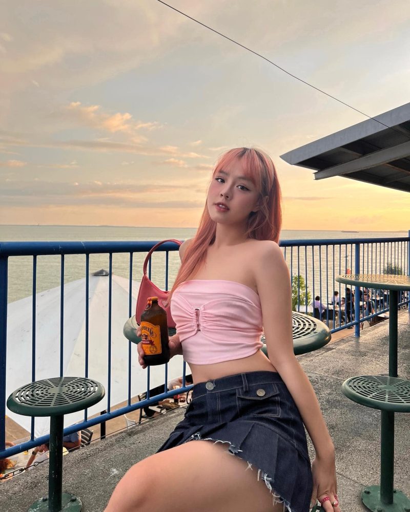 MC Thảo Trang lên màu tóc "cực cháy" khiến dân mạng phải "trầm trồ" 330 1