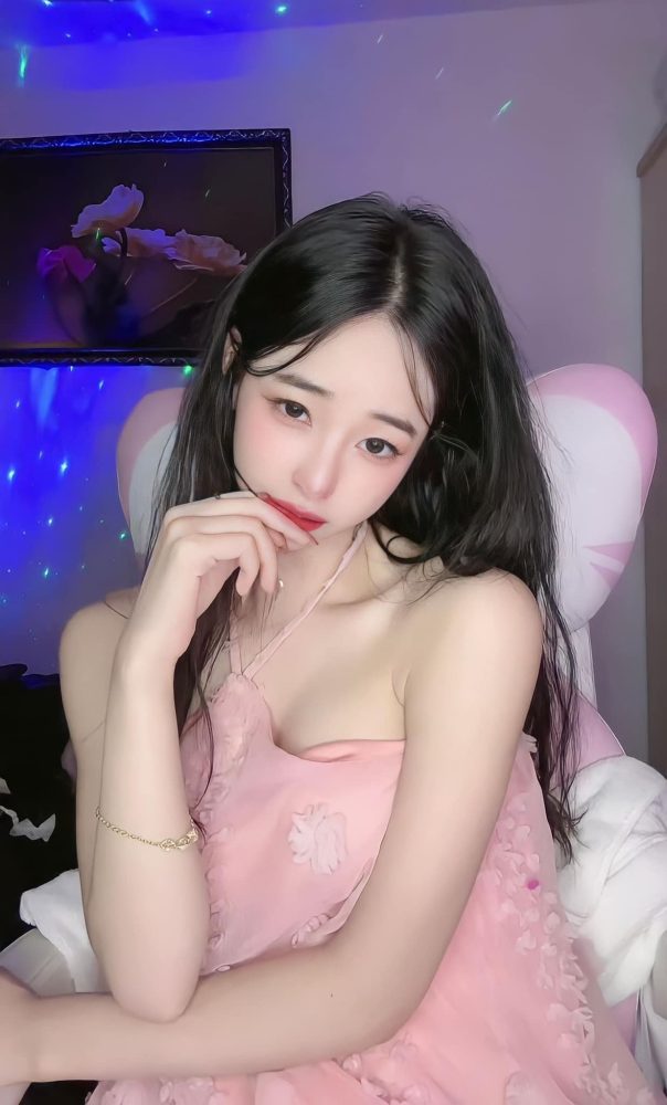 Nam game thủ vừa buông lời tình tứ, cộng đồng mạng nhanh nhẹn "click link" xem mắt online- Ảnh 3. Nam game thủ vừa buông lời tình tứ, cộng đồng mạng nhanh nhẹn "click link" xem mắt online- Ảnh 3.