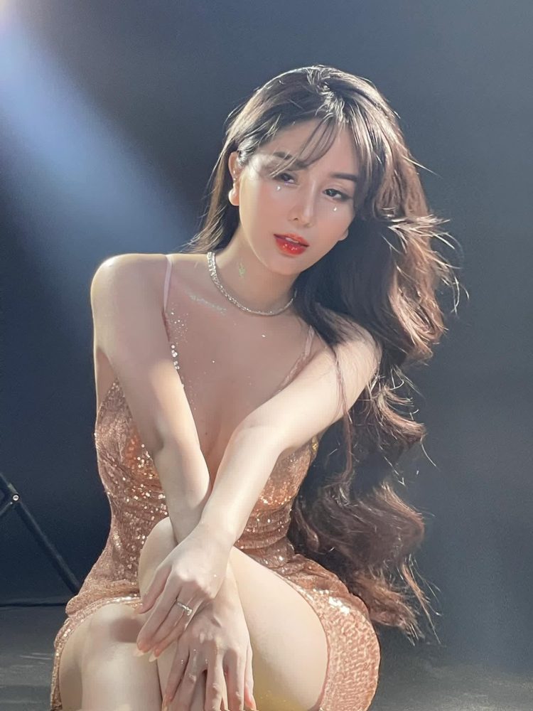 3411706262681247155473387514527863118096931n-1681615726997358099986-1681635512087-1681635512593832959718 Hot girl từng đọ sắc với Xoài Non cập nhật 'giao diện', nhan sắc lẫn thần thái chẳng kém diễn viên màn bạc 3411706262681247155473387514527863118096931n 1681615726997358099986 1681635512087 1681635512593832959718